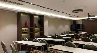 F-TOWN Fangtang Hotel (Shenzhen Longgang Tian'an Digital City Huanggekeng Subway Station) - 1