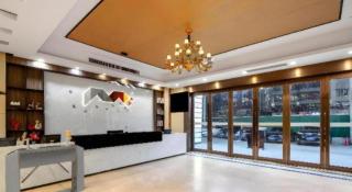 Borrman Hotel Guangzhou Xinshi Baixin Plaza Qifu Road - 0