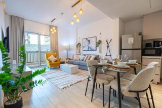 Luxury 1BR at Waters Edge in Yas Island Escape - 0