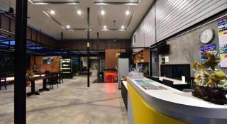 The Breeze Lipe Resort - 9