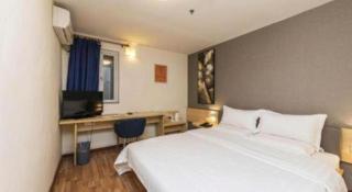 7 Days Inn Guangzhou East Station Yantang Tianpingjia Metro Station - 4