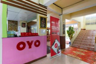 OYO 75356 Thipsiri Lodge - 9