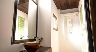 croissant hotel and cafe - 2