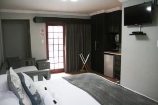 The Nightingale Guesthouse - Bloemfontein - 2