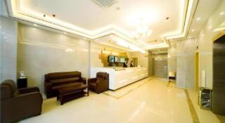 GreenTree Inn Huanggang City Wuxue City Kanjiang Avenue - 8