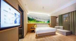 GreenTree Inn Heze Railway Station Hotel - 6