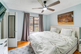 Near Expressways! Cozy Dallas Condo w/ Workspace - 1