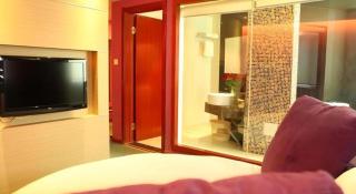 GreenTree Inn Lanzhou Yantan Road Express Hotel - 1