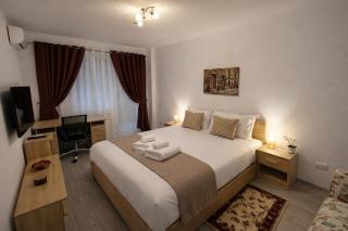 City View Apartment with Private Balcony - 2