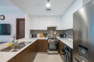 Azure Beach Stay - 4