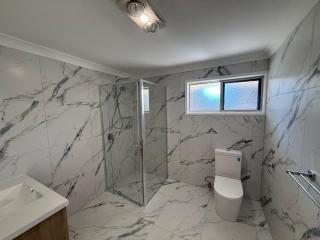 Pet friendly & Sunnybank Luxury House - 1