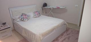 Luxury Beach Apartment San Pietro Durrës , Free Parking, 6 Min from Lalëz Beach - 8