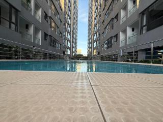 Exquisite 2 Bedroom Apartment in Lavington with Pool and Gym - 7