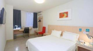 Jinjiang Inn Chengdu Taikoo Li Wenshuyuan Metro Station - 3