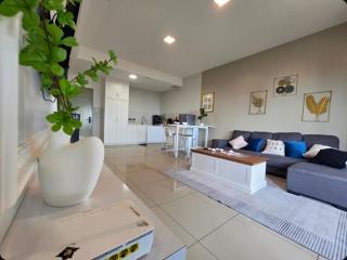 Spacious 1BR Seaview Suites Bali Residence Melaka, Sleeps 6, Android TV Netflix Via Own Account, Wifi, AC, Self CheckIn - 7