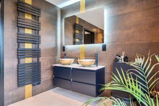 Luxury level access home close to the North Coast - 9
