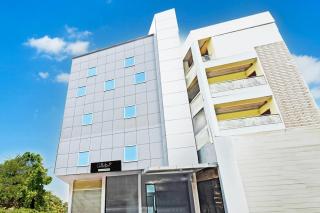 Collection O Sanath Nagar Near Railway Station - 2