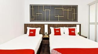 Capital O 90674 4S Hotel - 3