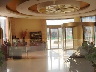 GreenTree Inn Linyi Bus Station - 8