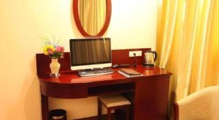 GreenTree Inn JiangSu DingShu Twon JieFang(E) Road Express Hotel - 9