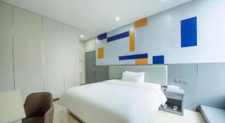 Pai Hotel Guiyang Daximen West Zhongshan Metro Station - 5