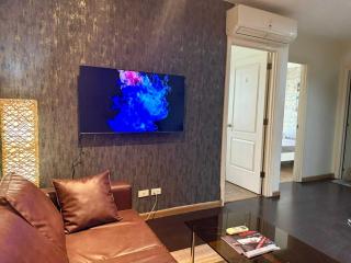 The Gramercy Residences - 2 Bedroom Penthouse with Balcony - 1