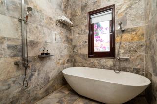 Little Town Villa - 7