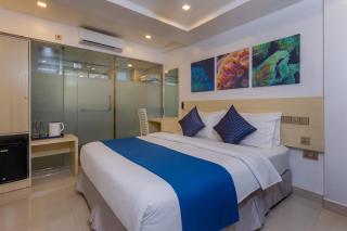 White Harp Beach - 8