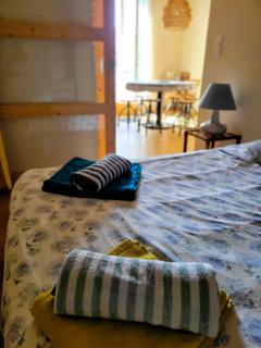 Charmant T2 vue Saint Clair et canal - 8