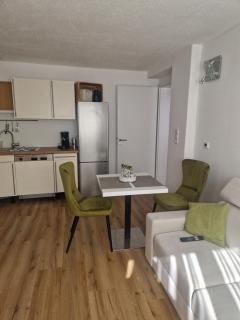 Marienstr UG - 0