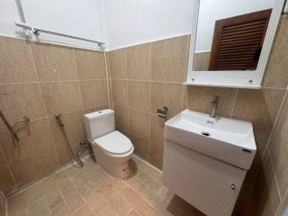 D6 Apartment at the Pier 4 of 6 - 6