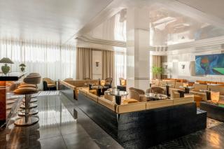 The Dean Munich, Autograph Collection - 9