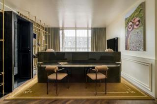 The Dean Munich, Autograph Collection - 2