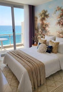 Plaza Luxury Apartment - 1