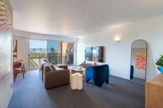 Premium top-floor apartment with stunning views - 5