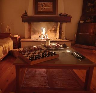 Peach Pine House - Escape Near City, Beach and Athens Airport - 3