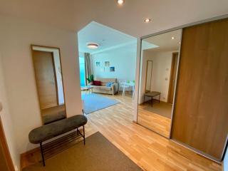 City Heart Residence with a Sunny Rooftop Terrace - 1