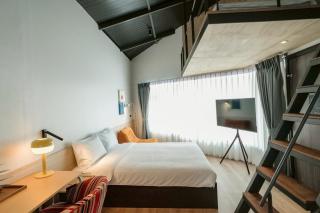 Kozy Deluxe Room 1BR Cozy Living - 0