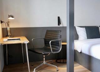 Kozy Deluxe Room 1BR Cozy Living - 9