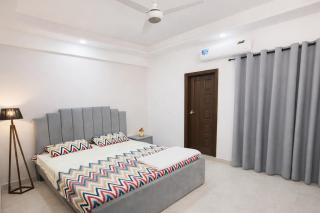 Modern Luxury Two Bedrooms Apartment In Islamabad Qurtaba Heights Street 15 - 6