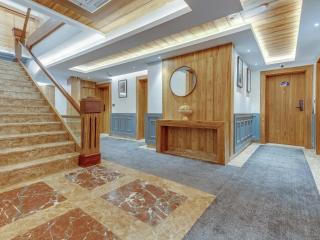 Hotel Central Park Nearby Dal Lake - 7