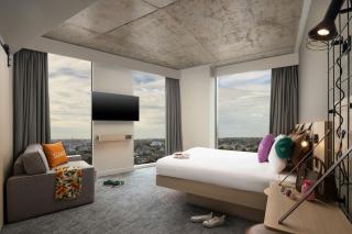 Moxy Dublin Docklands - 8