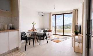 T2 lumineux & cosy - Vue sur la baie de Fort-de-France, proche CHU - 9