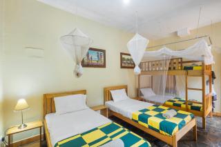 Surjios Guest House - 9