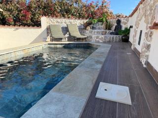 Villa Anna T2 avec piscine et jardin privé, escapade romantique en Corse - 9