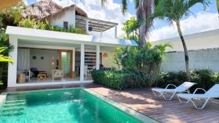 Casa Lowen Villa with Private Pool, 6 minute Walk to Beach - 1