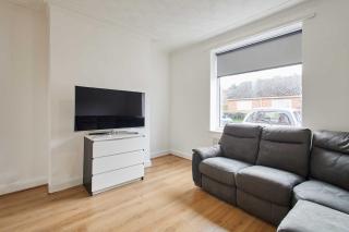 Beautiful 3 bed house in hougton le spring 5 mile to Sunderland Durham seaham beech - 6