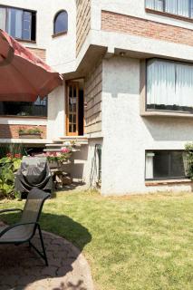 Casa Lupita - Sunny family home by Estadio Banorte - 2