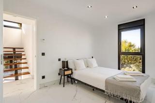 Amazing Luxury Villa - 2