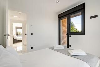 Amazing Luxury Villa - 5